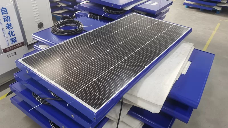 Production de panneaux solaires