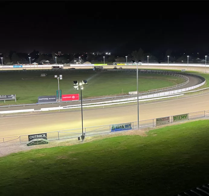 Pourquoi choisir les lumières du stade Phoebus?